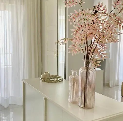 Ocean View Luxury 公寓